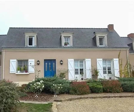 Gite La Grande Menuere アパート