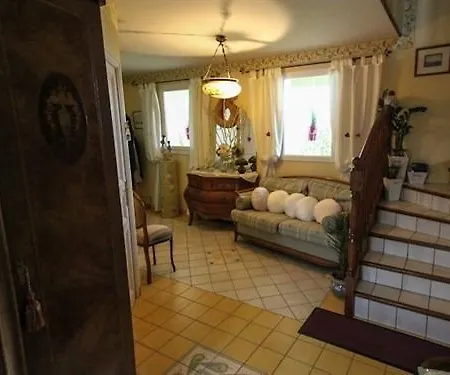 Gite La Grande Menuere アパート Loireauxence